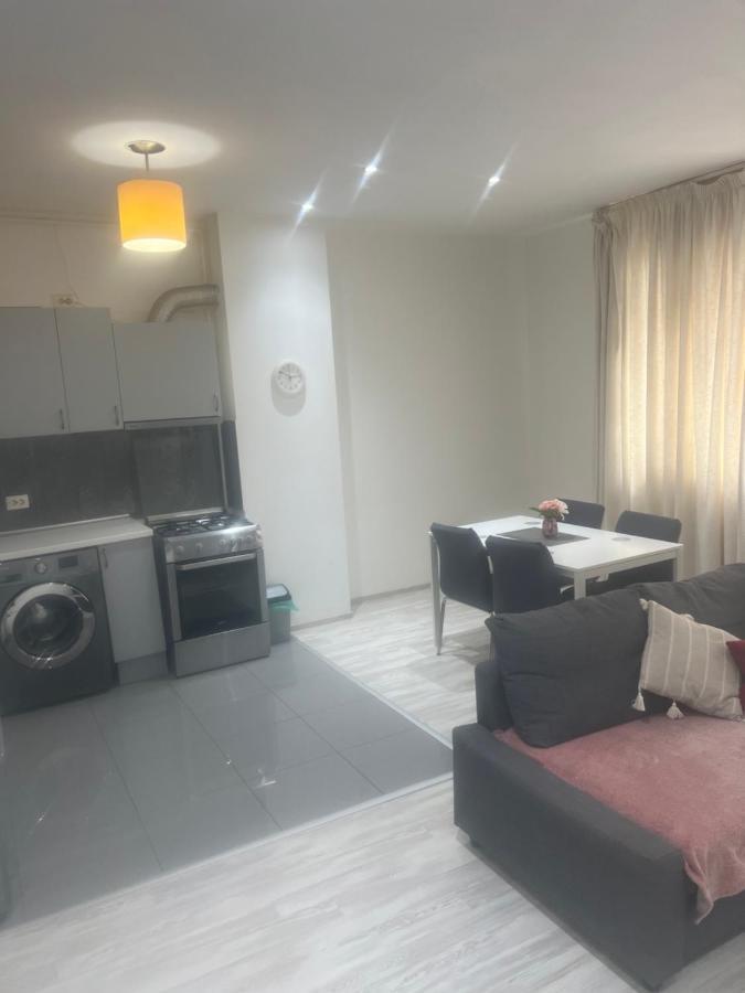Acm Apartments Bukarest Kültér fotó